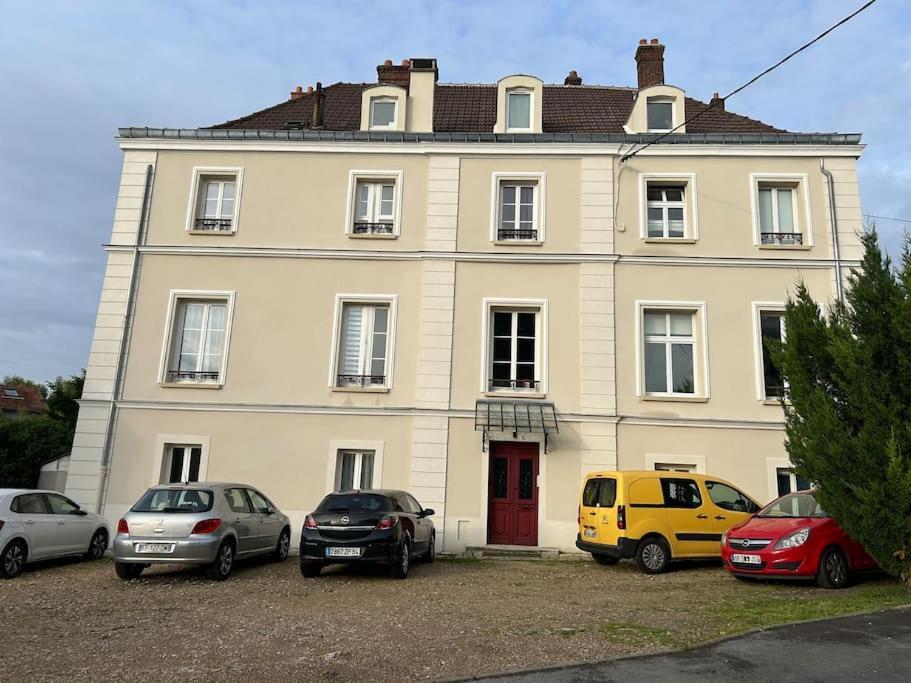 Le Petit Nid D'Yves Appartement Lagny Buitenkant foto